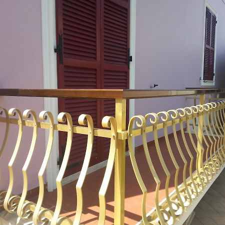 B&B Civico22 Civitanova Marche Exterior photo