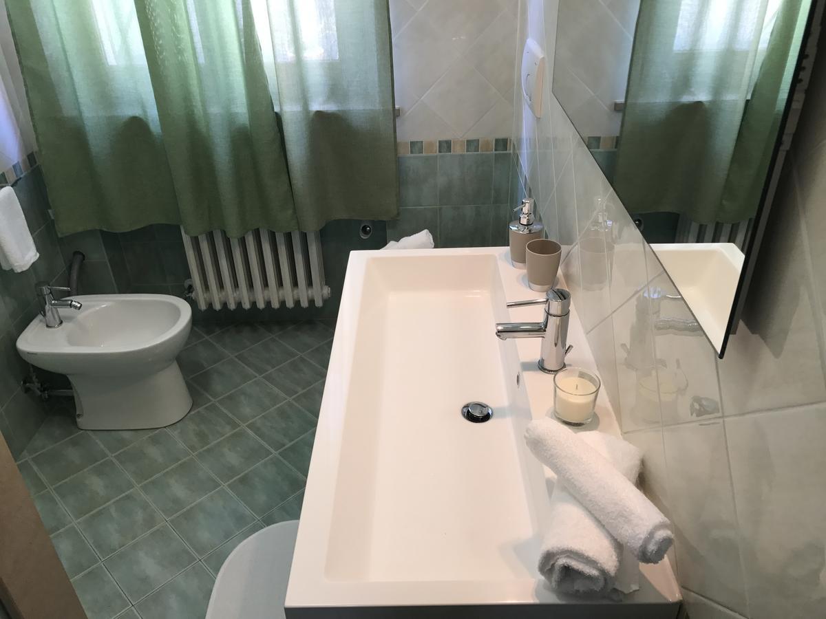 B&B Civico22 Civitanova Marche Exterior photo