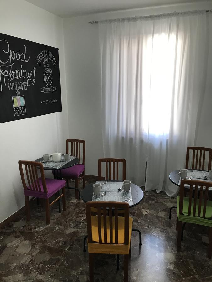 B&B Civico22 Civitanova Marche Exterior photo